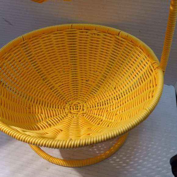 Ciroa Tier Summer Pineapple Resin Wicker Rattan Woven Fruit Vegetable Basket - Picture 16 of 16